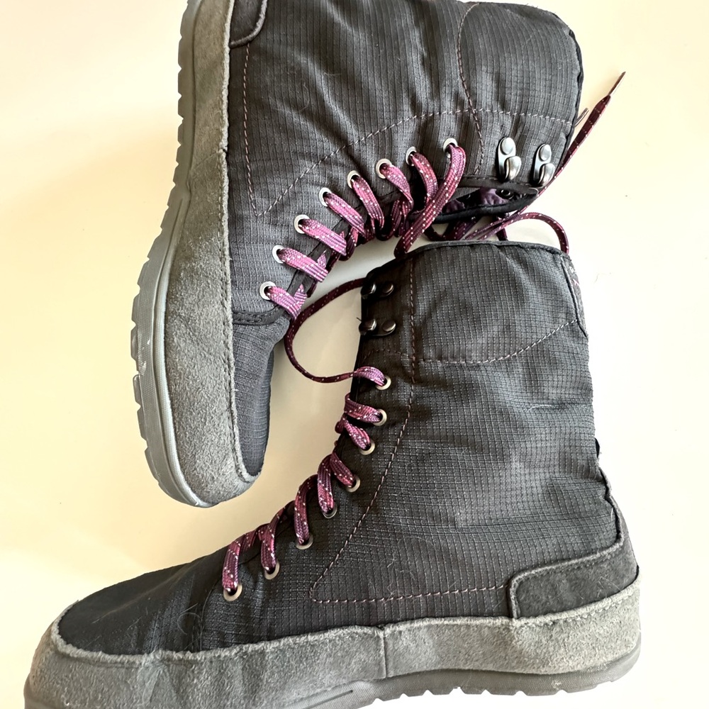 Patagonia Activist Puff Insulated Boots